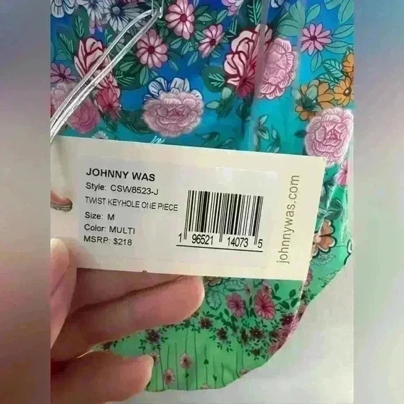 NWT Johnny Was Rainbow Color Blast Twist Keyhole
One Pc Swimsuit Sz M - Picture 10 of 12